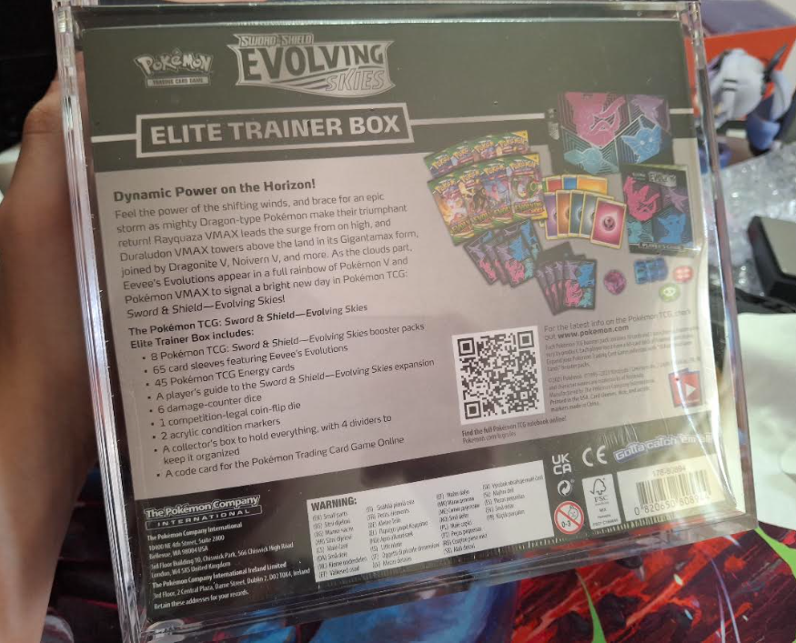 Evolving Sky Etb with acrylic case Sealed and New - Vapreon